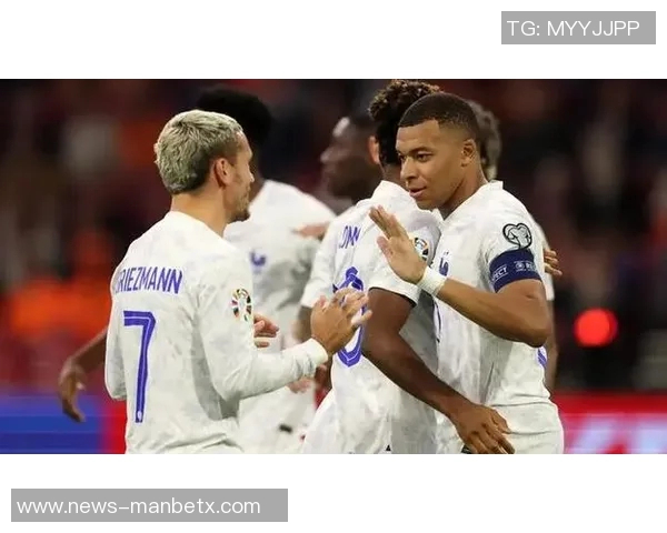 姆巴佩全场表现惊艳贡献2进球1助攻并成功过人4次获得满分评价